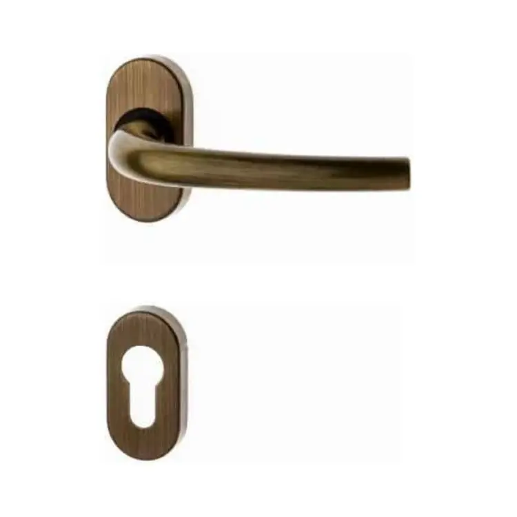 Maniglia Milena Ghidini per porta interna, rosetta e bocchetta ovale foro Yale, quadro 8 mm, Ottone finitura Graffiato Verniciato Shop Nu