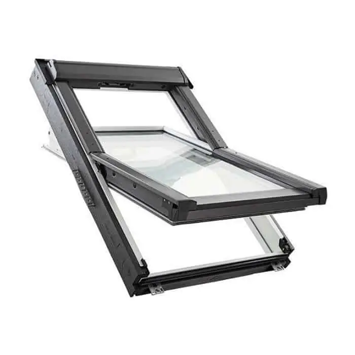 Aanbieding Finestra in Legno Roto Q4 per tetto, a bilico manuale, doppio vetro 2C Comfort, telaio 47x98 cm, finitura interna Naturale