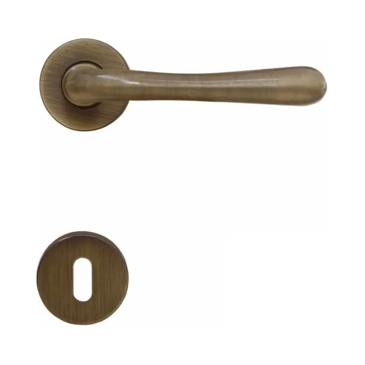 Hoge Kwaliteit Maniglia Uno per porta interna, rosetta e bocchetta tonda foro Patent, quadro 8 mm, Ottone finitura Graffiato Verniciato