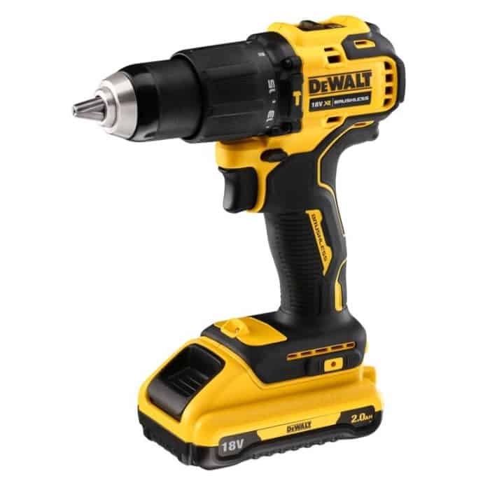 Finale Uitverkoop Trapano avvitatore DCD709D2T-QW Compact Dewalt con percussione 18 V, 2 batterie XR Litio 2.0 Ah, motore Brushless