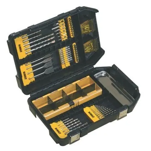 Aanbieding Valigetta DeWalt con set 100 pezzi, punta per trapano e inserto