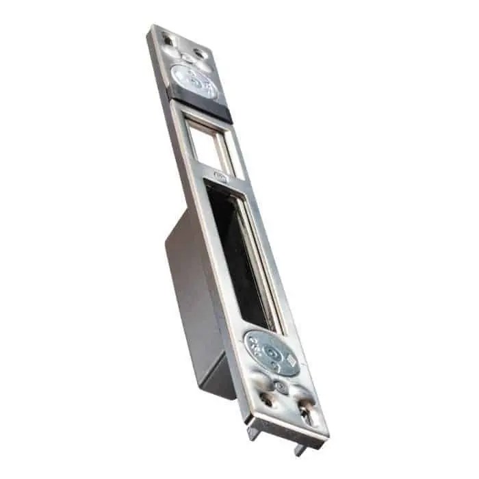 Koopje Contropiastra Cisa 06463.68, per serratura profilo R, regolabile con eccentrico, frontale 30x246,5 mm, finitura Inox
