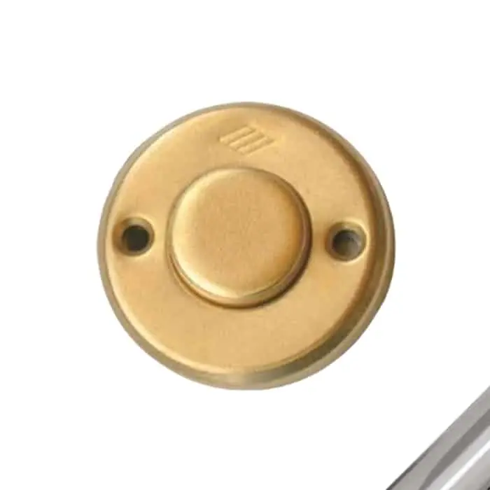 Pulsante per elettroserratura Cisa 06110, diametro 45 mm, finitura Ottone Nichelato Op = Op