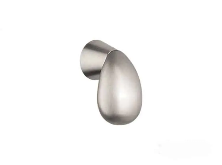 Koop Online Pomolo per mobile Colombo Design, Formae F512, larghezza 24 mm, lunghezza 41 mm, finitura Cromo Satinato