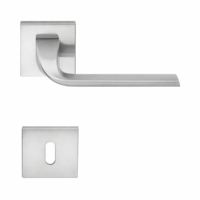 Maniglia Isy BL 11 R Colombo Design per porta, foro Patent, rosetta quadrata 52 mm, finitura Cromat Direct Verzonden