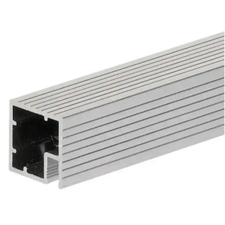 Profilo catena 80/30C Volpato per le basi da mobile, dimensione 18x18 mm, spessore da inserire 4 mm, barra da 4600 mm, Alluminio Populair