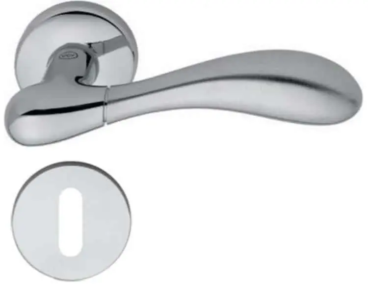 Koop Online Valli & Valli serie H 1003 Croco Maniglia per porta interna rosetta bocchetta tonda foro normale Cromo/Cromo satinato