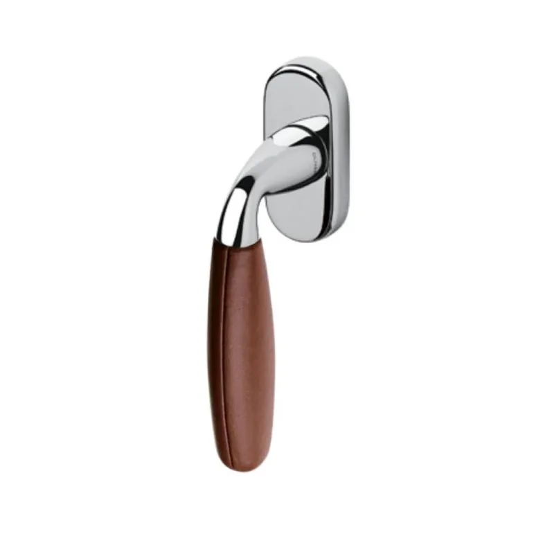 Maniglia martellina Dk Club Olivari per serramento, lunghezza quadro 7x42 mm, Ottone finitura Cromo Lucido, Pelle Marrone Dagaanbieding