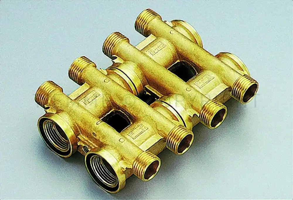 Collettore complanare FF 1”x1/2” Must-Have